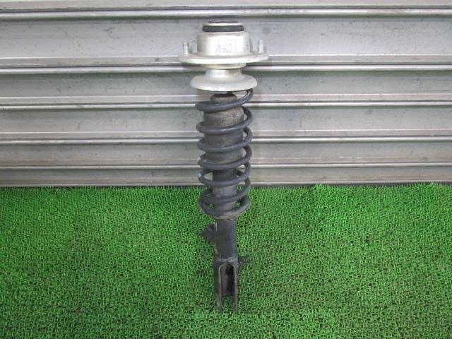 【中古】中古部品 ステラ RN2 左フロントストラット 【3330540100-240708000250210】