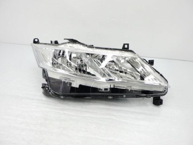 【中古】再生部品 セレナ GC27 右ヘッドランプ 【3380010000-240708500810800】