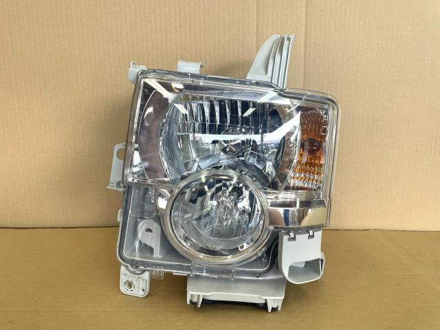 【中古】中古部品 ムーヴコンテ L585S 左ヘッドランプ 【3330650100-000243018710900】