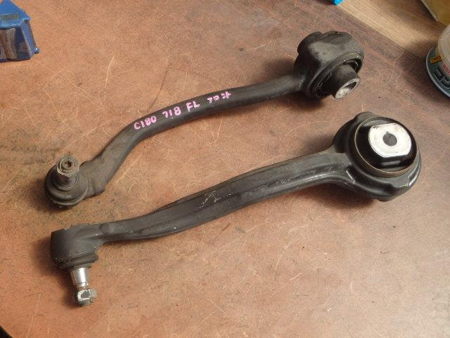 【中古】中古部品 ベンツ Cクラス 203746 左フロントロアアーム 【3331010800-000022397151740】