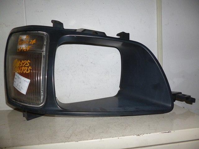 【中古】中古部品 タウンエース CR42V 右ライトリム 【3310160100-001056916610820】