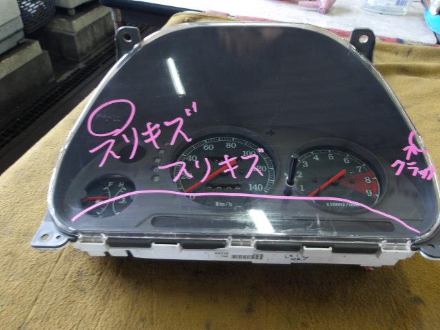 【中古】中古部品 プレオ RA1 スピードメーター 【3340220100-000225022261400】
