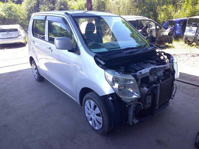 【中古】中古部品 ワゴンR MH34S 右フロントキャリパー 【3340030100-413400000044330】