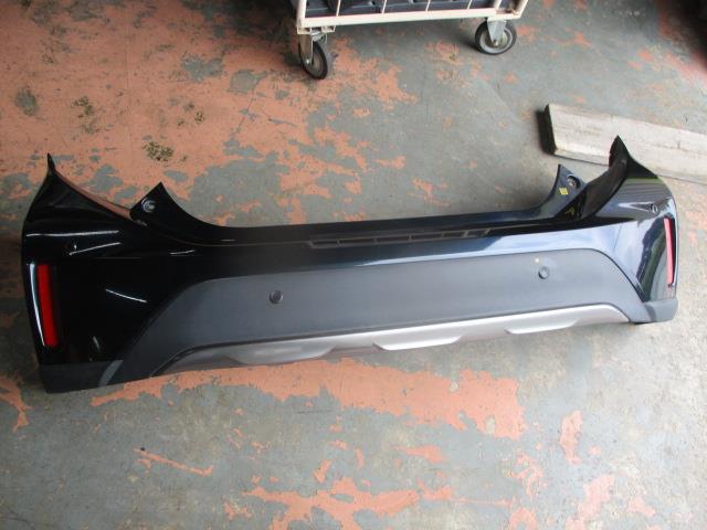 【中古】中古部品 アクア NHP10H リアバンパー 【3310190100-000244004015100】