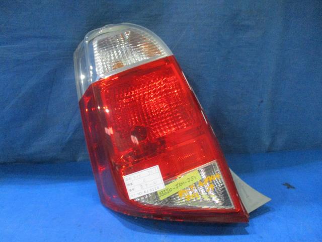 【中古】中古部品 ライフ JC1 左テールランプ 【3310160100-000004374415600】