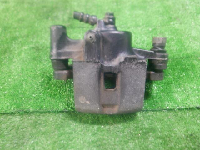 【中古】中古部品 プレオ RA2 右フロントキャリパー 【3330420100-240712000244330】