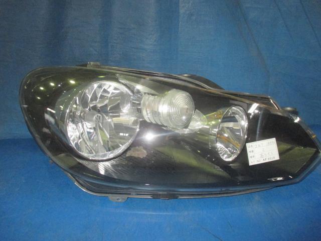 【中古】中古部品 VW ゴルフ 1KCAX 右ヘッドランプ 【3310160100-001586853910800】