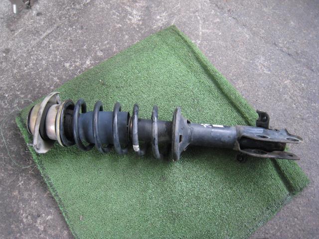 【中古】中古部品 ワゴンR MH21S 右フロントストラット 【3330190100-000002137350110】