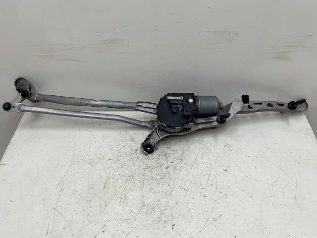 【中古】中古部品 ベンツ Eクラス 212024C フロントワイパーモーター 【3310070100-000090735861600】