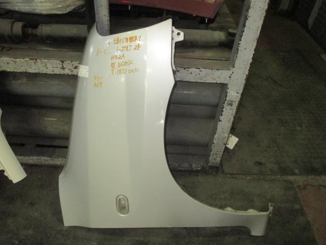 【中古】中古部品 トッポBJ H42A 右フロントフェンダー 【3310160100-001461157410600】