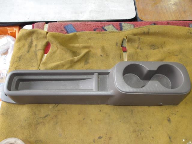 【中古】中古部品 ミラトコット LA550S コンソールボックス 【3340220100-000225009877100】