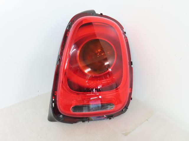 【中古】中古部品 BMW ミニ XM15 右テールランプ 【3380050000-000036012115500】