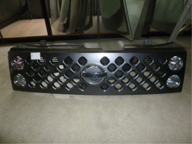 【中古】中古部品 キューブ YZ11 ラジエータグリル 【3310160100-001140336010400】