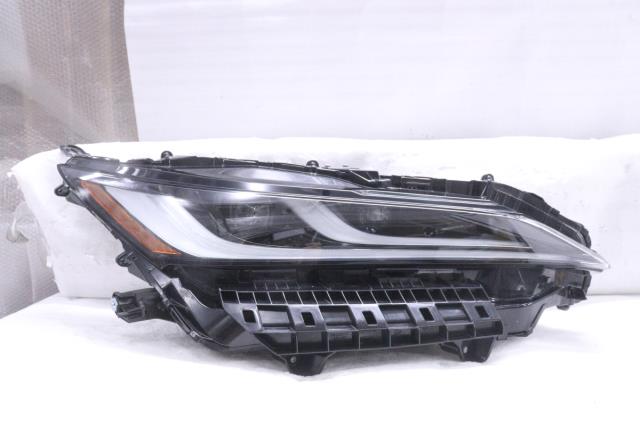 【中古】中古部品 ハリアー MXUA80 右ヘッドランプ 【3260520000-240729501710800】