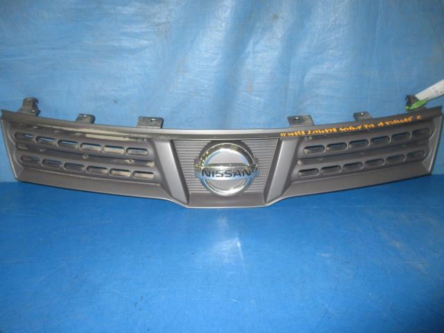 【中古】中古部品 ウイングロード Y12 ラジエータグリル 【3310160100-001360602210400】