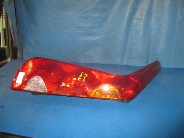 【中古】中古部品 ノート E11 左テールランプ 【3310160100-001669665015600】