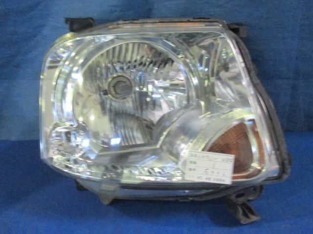 【中古】中古部品 eKクラッシィ H81W 右ヘッドランプ 【3310160100-001466870410800】