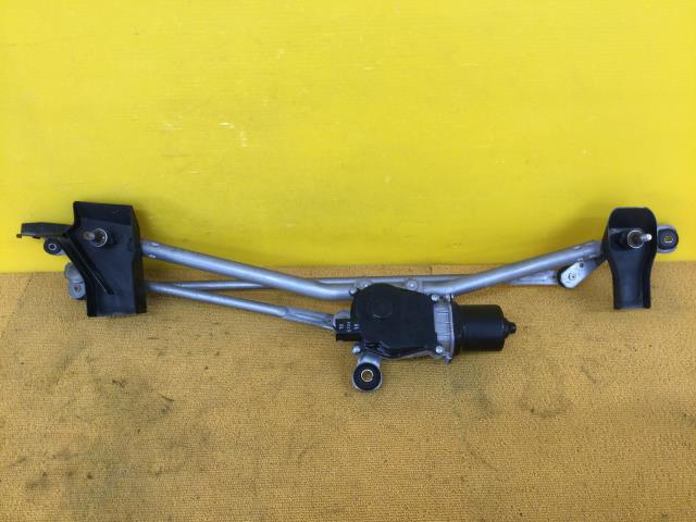 【中古】中古部品 クロスビー MN71S フロントワイパーモーター 【3330960100-000052323461600】