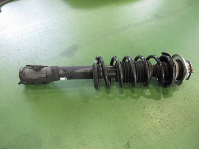 【中古】中古部品 タント L375S 右フロントストラット 【3310590000-000007900550110】