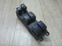 【中古】中古部品 キューブ AZ10 パワーウインドウスイッチ 【3310390100-240725000161900】