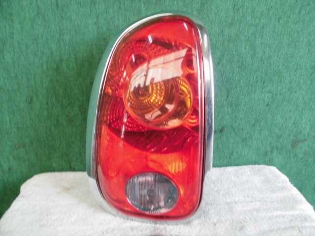 【中古】中古部品 BMW ミニ ZA16 左テールランプ 【3310420000-000002288015600】