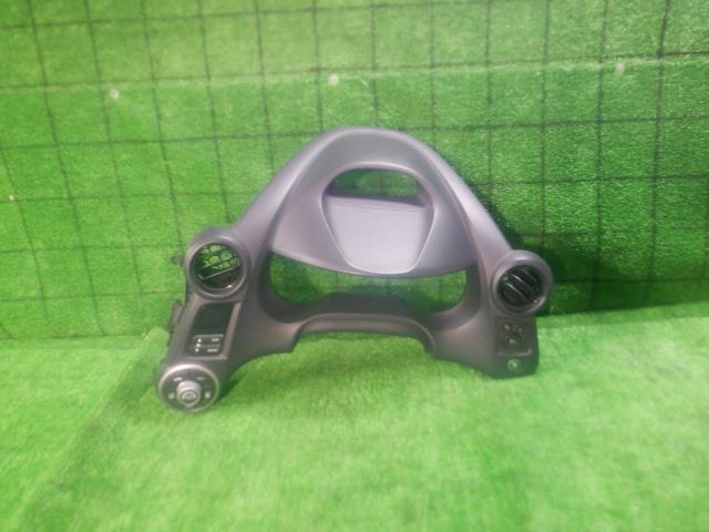 【中古】中古部品 インサイト ZE2 A/Cスイッチパネル 【3330420100-240801000160900】