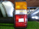 【中古】中古部品 キャラバン VTE24 右テールランプ 【3310160100-001104295715500】(2)