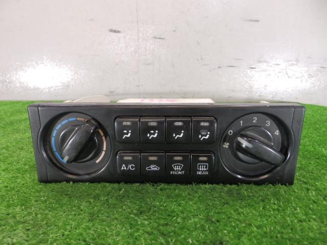 【中古】中古部品 バネット SKF2VN A/Cスイッチパネル 【3260250000-000024133460900】