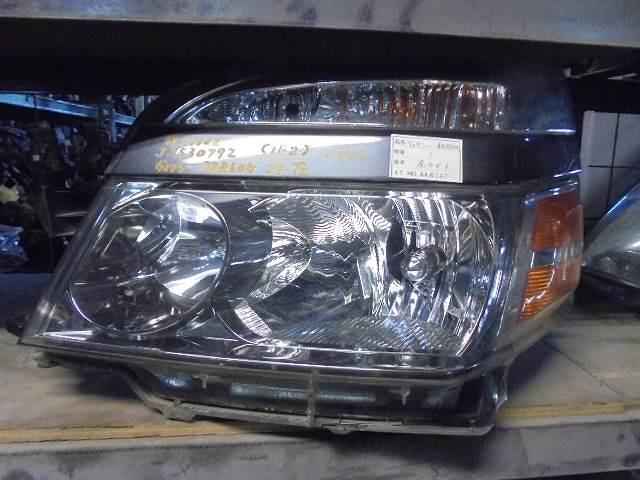【中古】中古部品 ヴォクシー AZR60G 左ヘッドランプ 【3310160100-001176760910900】