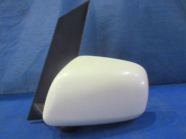 【中古】中古部品 ヴォクシー AZR60G 左サイドミラー 【3310160100-001503084213600】
