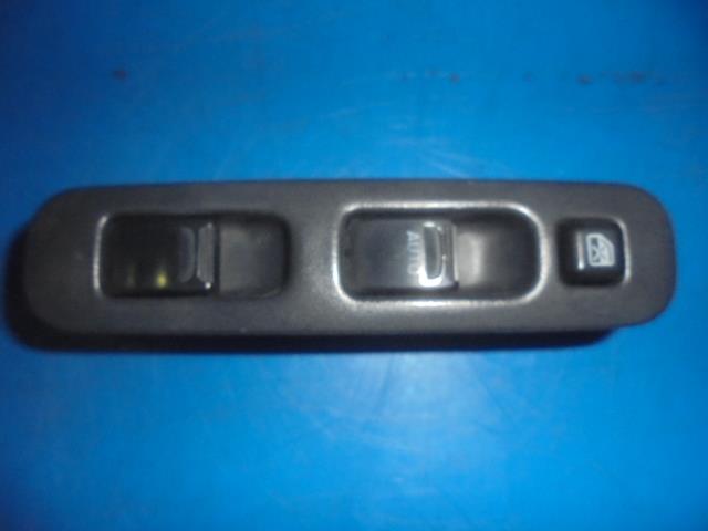 【中古】中古部品 エブリィ DA62V パワーウインドウスイッチ 【3310160100-001326282161900】