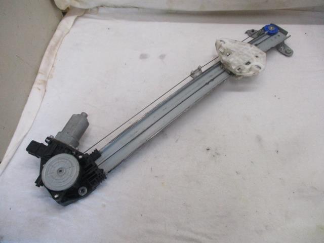 【中古】中古部品 ストリーム RN6 左フロントドアレギュレータ・モーター 【3540020100-000006080713220】