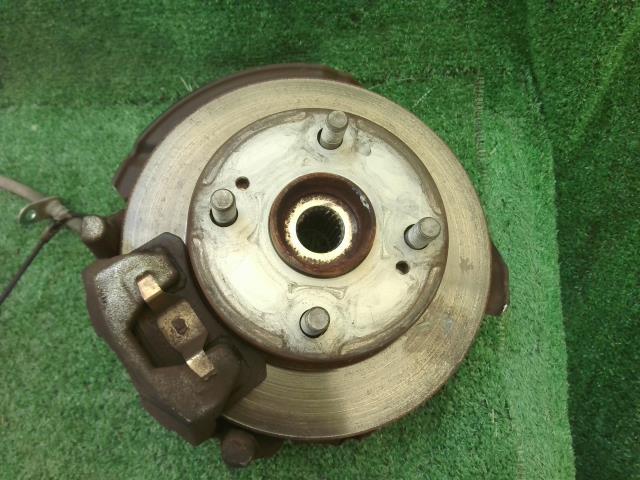 【中古】中古部品 ミライース LA350S 左フロントナックルハブ 【3260240000-240809000144340】