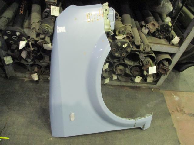 【中古】中古部品 キューブ YZ11 右フロントフェンダー 【3310160100-001488326210600】