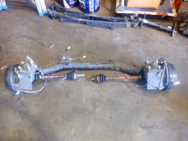 【中古】中古部品 アクティ HA8 リアアクスルビーム 【3340140100-000024169653500】