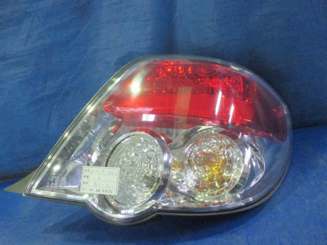 【中古】中古部品 インプレッサ GG2 右テールランプ 【3310160100-001511569915500】