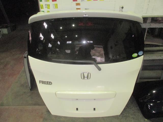 【中古】中古部品 フリード GB3 バックドア 【3310160100-001664939815800】