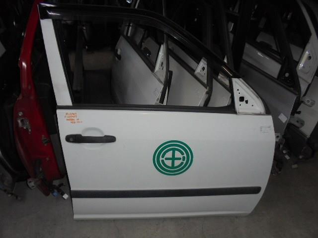 【中古】中古部品 プロボックス NCP58G 右フロントドア 【3310160100-001211721113100】