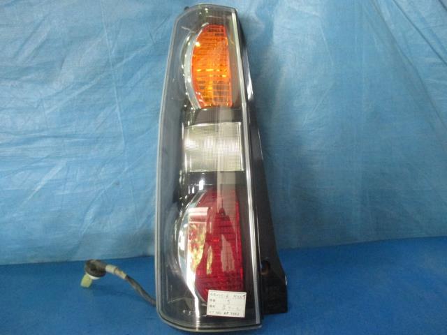 【中古】中古部品 ワゴンR MH21S 左テールランプ 【3310160100-001541975615600】