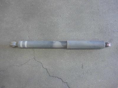 【中古】中古部品 ムーヴ L152S 右リアショックアブソーバー 【3340180100-240826000150700】