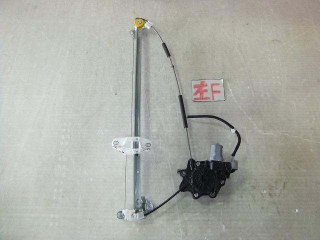 【中古】中古部品 N−BOX JF3 左フロントドアレギュレータ・モーター 【3310050100-240607000113220】