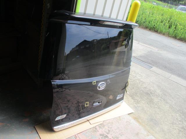 【中古】中古部品 タントエグゼ L455S バックドア 【3310190100-000244006315800】