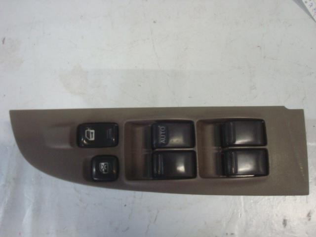 【中古】中古部品 サニー FB15 パワーウインドウスイッチ 【3340220100-001306570261900】