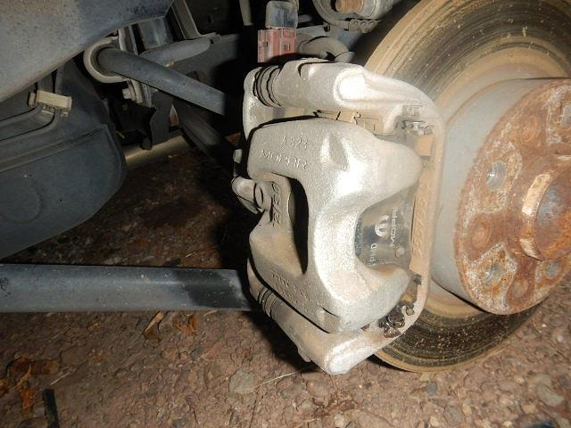 【中古】中古部品 ジープ レネゲード BU14 左リアキャリパー 【3310070100-0000Y0760644460】