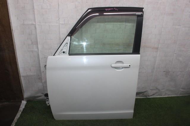 【中古】中古部品 デリカD2 MB15S 左フロントドア 【3330950100-000046200113200】