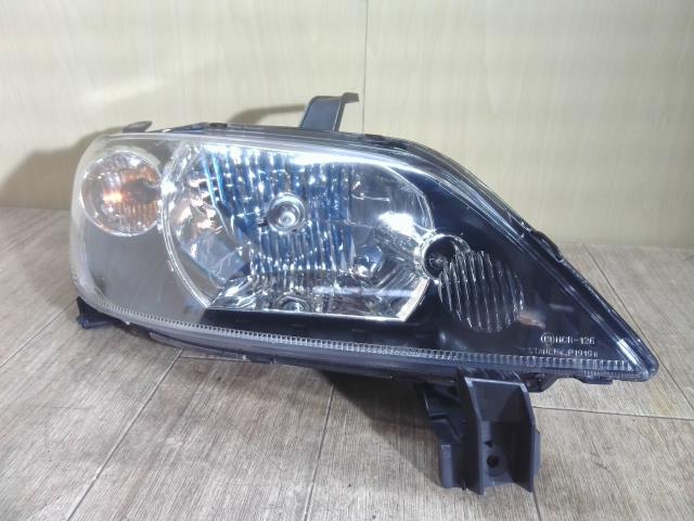 【中古】中古部品 デミオ DY3W 右ヘッドランプ 【3310390100-240827000710800】