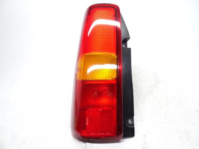 【中古】中古部品 ジムニー JB23W 左テールランプ 【3330990500-240904000315600】