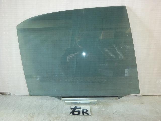 【中古】中古部品 アルテッツァ GXE10 右リアドアガラス 【3310050100-000203006613330】