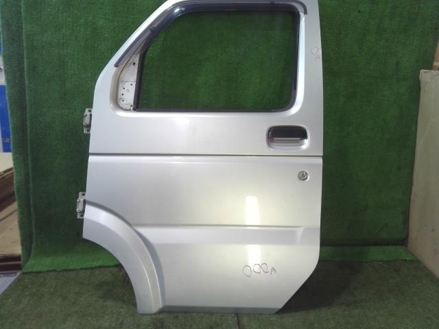 【中古】中古部品 キャリィ DA63T 左フロントドア 【3260070000-240905000613200】