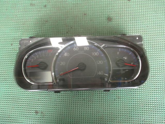 【中古】中古部品 ステラ LA100F スピードメーター 【3310190100-000233019361400】